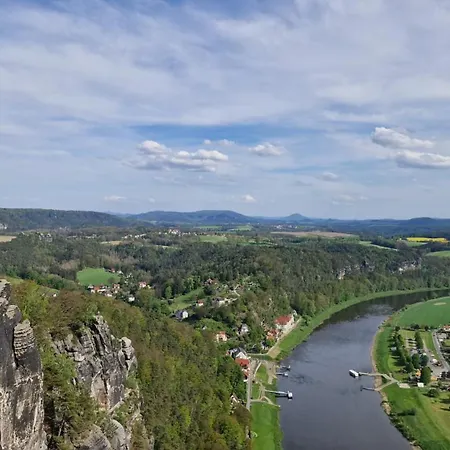 Vielstubenhaus - Marie * Pirna
