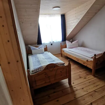 Vielstubenhaus - Marie Apartment *